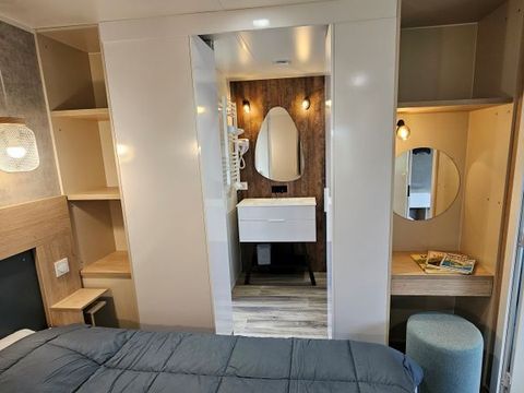MOBILHOME 6 personnes - ELEGANCE 40m²  (3 chambres - 2 SDB - Climatisation) terrasse 27m² - Nouveauté 2024