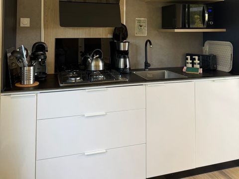 Mobilhome 6 personnes - ELEGANCE 40m² - 3 chambres - 2 salles de bain - Climatisation - Terrasse 27m² - Nouveauté 2024