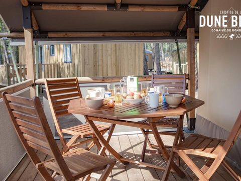 Tente en toile et en bois 6 personnes - LODGE CONFORT Kenya | 6 pers. 2 ch.