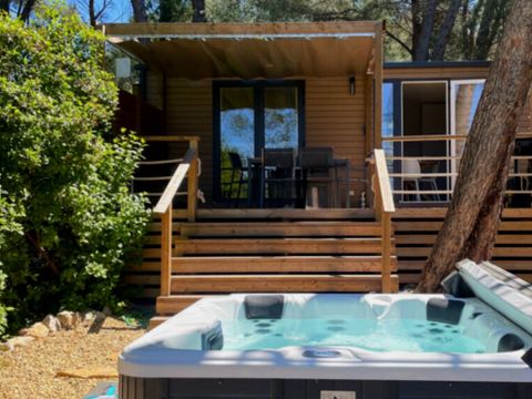 MOBILHOME 6 personnes - NEW 2023 ! Cottage MAGNOLIA + jacuzzi 32m² (2 chambres)