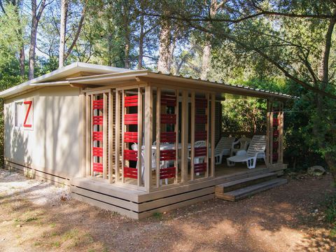 CHALET 7 personnes - Chalet VEGA 32m² (2 chambres), canapé lit dans le salon