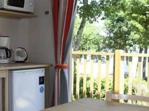 HÉBERGEMENT INSOLITE 4 personnes - Roulotte 3 Pièces 4 Personnes + TV