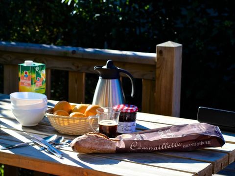 MOBILHOME 6 personnes - Mobil Home Ty Bihan 4 Pièces 6 Personnes + TV