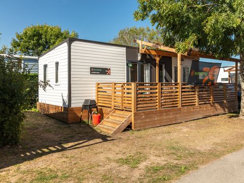 Mobilhome 8 personnes - Premium | 3 Ch. | 6/8 Pers. | Terrasse surélevée