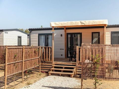 MOBILHOME 4 personnes - Mobil-home | Comfort | 2 Ch. | 4 Pers. | Terrasse surélevée | Clim.