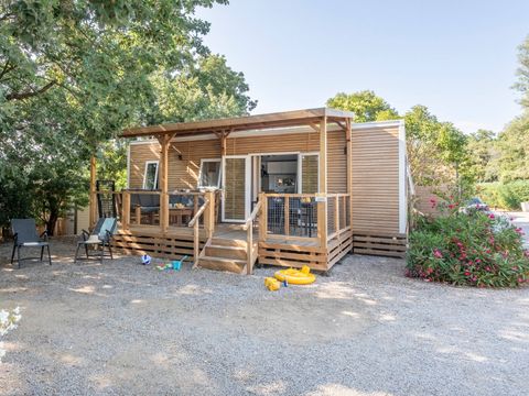 MOBILHOME 6 personnes - Mobil-home | Premium | 3 Ch. | 6 Pers. | Terrasse couverte | 1 SDB | Clim. | TV