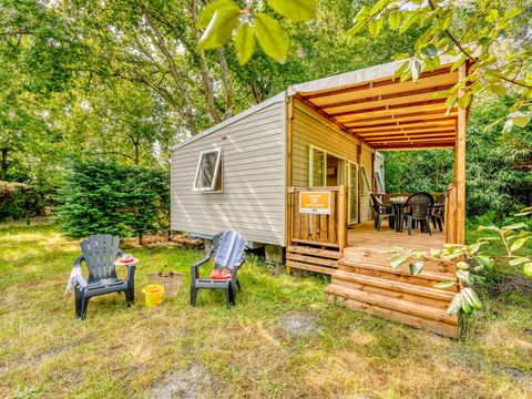 MOBILHOME 6 personnes - Mobil-home | Premium | 3 Ch. | 6 Pers. | Terrasse couverte | 1 SDB | Clim. | TV