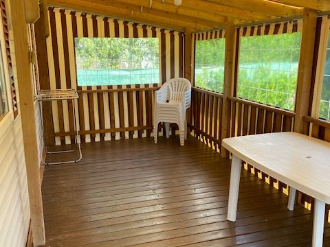 MOBILHOME 6 personnes - 3 chambres - terrasse couverte - TV -