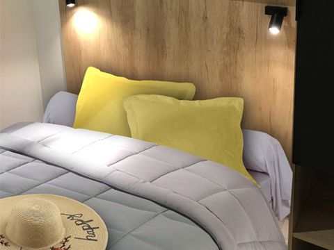 Mobilhome 4 personnes - Confort | 2 chambres | 4 pers. | Terrasse simple | 1 salle de bain | Climatisation | TV