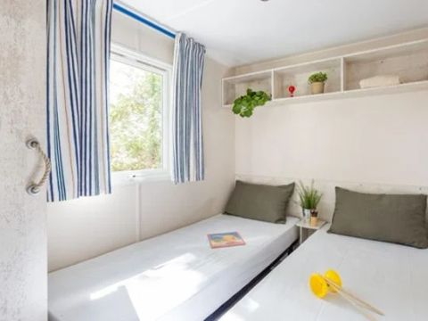 Mobilhome 6 personnes - Comfort XL | 3 Ch. | 6 Pers. | Terrasse surélevée