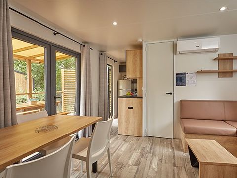 Mobilhome 6 personnes - Premium Exclusive | 3 Ch. | 6 Pers. | Terrasse surélevée | Clim. | TV