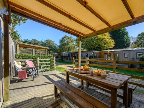 Mobilhome 4 personnes - Ultimate | 2 Ch. | 4 Pers. | Terrasse surélevée | Clim. | TV