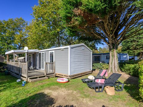 Mobilhome 4 personnes - Mobil-home | Ultimate | 2 Ch. | 4 Pers. | Terrasse surélevée | 2 SDB | Clim. | TV