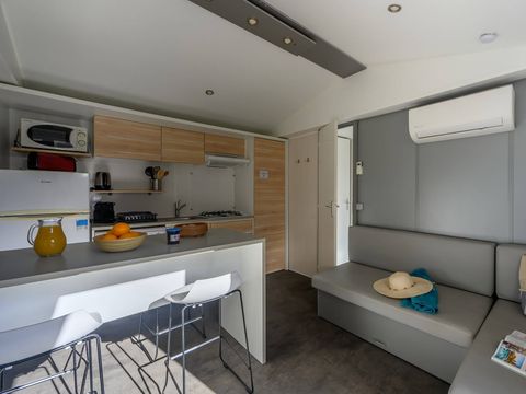 Mobilhome 4 personnes - Mobil-home | Ultimate | 2 Ch. | 4 Pers. | Terrasse surélevée | 2 SDB | Clim. | TV