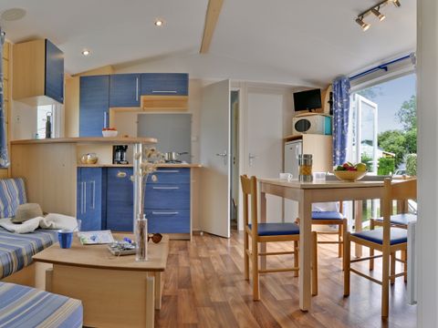 Mobilhome 6 personnes - CLASSIQUE avec TV