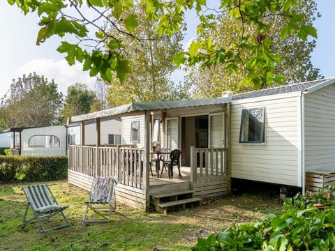 MOBILHOME 8 personnes - COTTAGE 8p 4ch ***