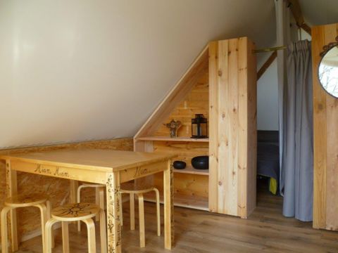 Tente en toile et en bois 4 personnes - TRAPPEUR COSY Sans sanitaires
