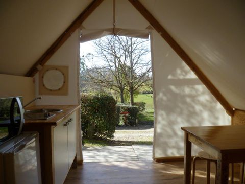 Tente en toile et en bois 4 personnes - TRAPPEUR COSY Sans sanitaires