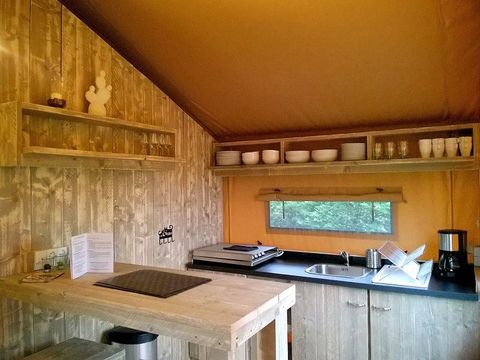 TENTE TOILE ET BOIS 5 personnes - LUXURY LODGE