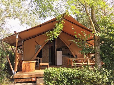 Tente en toile et en bois 4 personnes - LODGE SAFARI WOODY