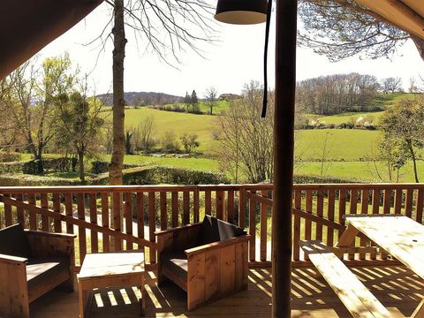 Tente en toile et en bois 5 personnes - GLAMPING LODGE