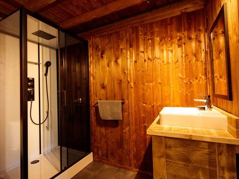 Tente en toile et en bois 5 personnes - GLAMPING LODGE