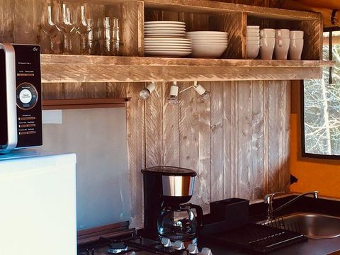 Tente en toile et en bois 5 personnes - GLAMPING LODGE