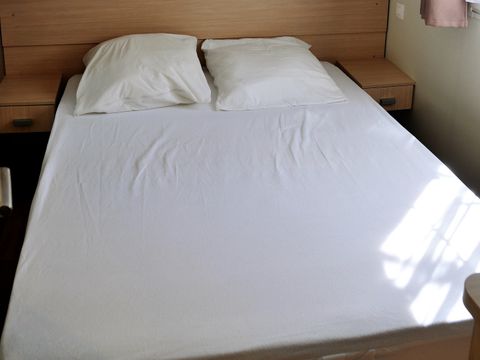 MOBILHOME 6 personnes - Blueberry 3  PREMIUM -2 chambres 40m²- *Clim, terrasse, TV*