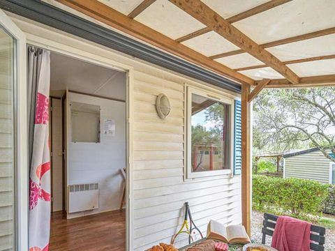 MOBILHOME 2 personnes - standard - 15 m² (1 chambre - climatisation - TV)