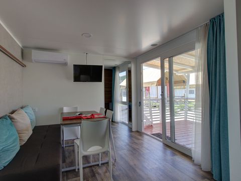 MOBILHOME 6 personnes - Modell RA - Village