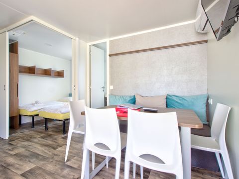 MOBILHOME 6 personnes - Modell RA - Village