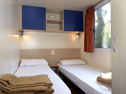 Mobilhome 6 personnes - Mobil-home | Classic | 3 Ch. | 6 Pers. | Terrasse surélevée | Clim.