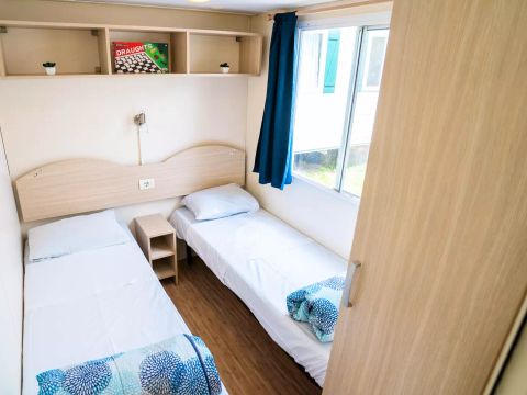 MOBILHOME 7 personnes - Mobil Home 4 Pièces 7 Personnes