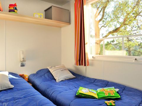 Mobilhome 4 personnes - Comfort | 2 Ch. | 4 Pers. | Terrasse surélevée | Clim