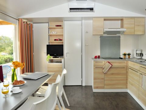 Mobilhome 4 personnes - Comfort | 2 Ch. | 4 Pers. | Terrasse surélevée | Clim