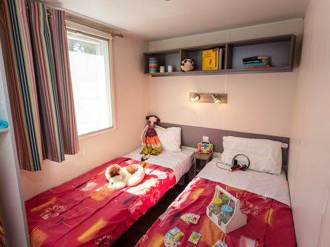 Mobilhome 6 personnes - Mobil-home | Classic | 2 Ch. | 4/6 Pers. | Terrasse surélevée | Clim.