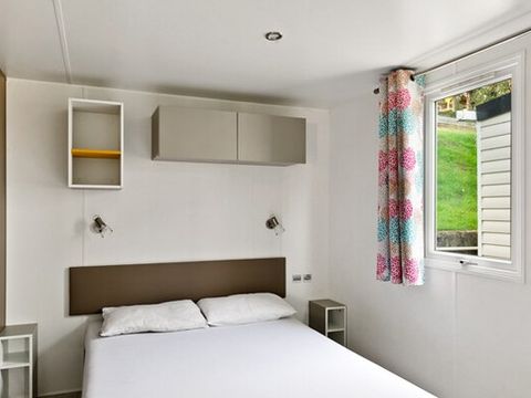 Mobilhome 5 personnes - Mobil-home | Comfort XL | 2 Ch. | 5 Pers. | Terrasse surélevée | Clim.