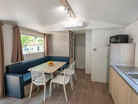 MOBILHOME 5 personnes - Mobil-home | Comfort | 2 Ch. | 5 Pers. | Terrasse surélevée | Clim.