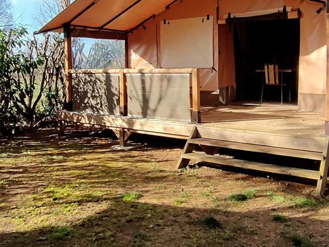 LODGE 5 personnes - Tente Lodge VICTORIA 20m² + 10m² terrasse couverte