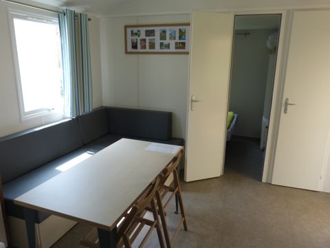 MOBILHOME 8 personnes - Mobil home climatisé de 28.3m² - 3 chambres + terrasse semi couverte 22.5m²