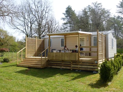 MOBILHOME 8 personnes - Mobil home climatisé de 28.3m² - 3 chambres + terrasse semi couverte 22.5m²