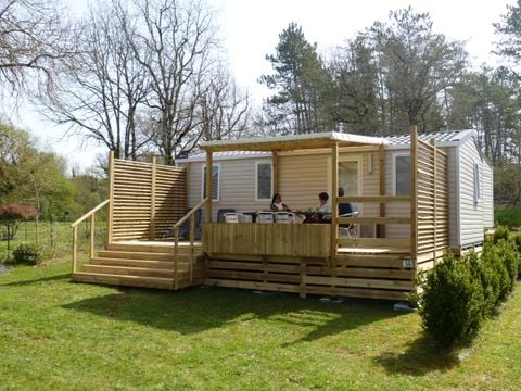 Mobilhome 8 personnes - Climatisé de 28.3m² - 3 chambres - Terrasse semi couverte 22.5m²