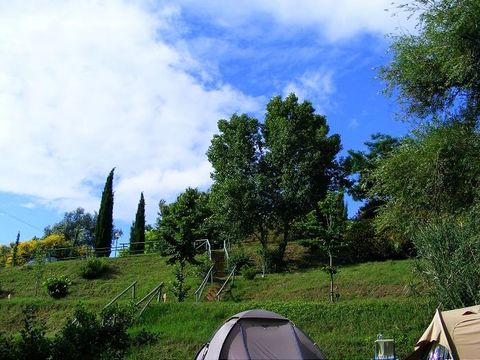 Emplacement - tente ou caravane 10/40 m²