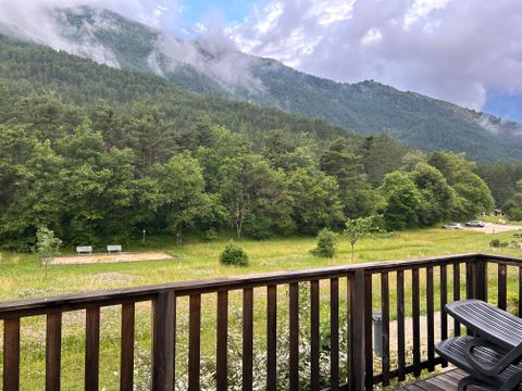 CHALET 4 personnes - VANILLE (vue montagne) 2 chambres