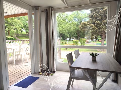 MOBILHOME 4 personnes - CHARADE - TV