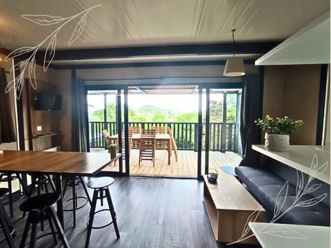 CHALET 7 personnes - Premium - Jacuzzi et vue montagne