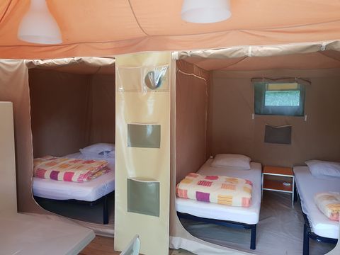 BUNGALOW TOILÉ 4 personnes - Sans sanitaires