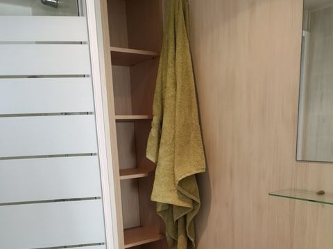 MOBILHOME 6 personnes - 3 chambres 2 sdb (Prestige) MOBILHOME 6 personnes - 3 chambres 2 sdb (Prestige)