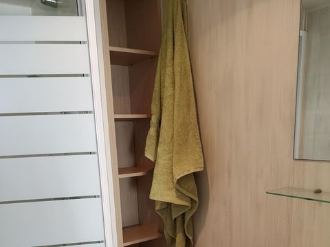 MOBILHOME 6 personnes -  Mobil Home Essentiel 3 chambres - 2 salles d'eau 6 pers
