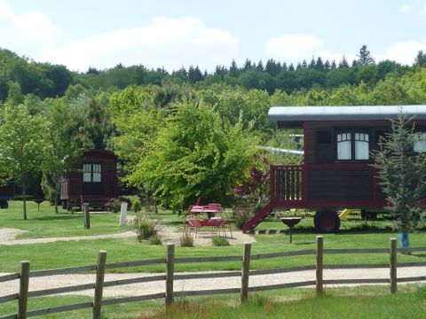 Insolite 5 personnes - ROULOTTE GÎTE